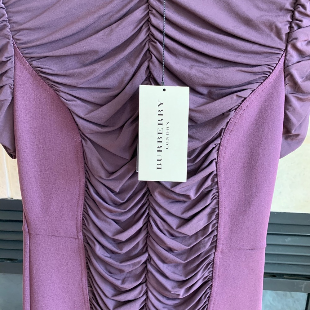 Gorgeous Burberry London ruched dress - Picture 5 of 8